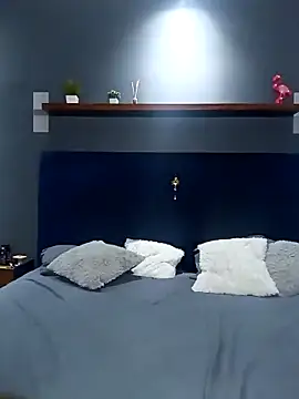 Ursa sexy online show from 09-17-25, 06:48