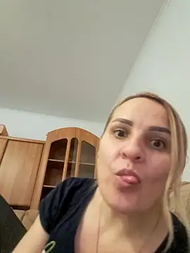 Malichkaanna30 online show from 12-15-24, 01:00