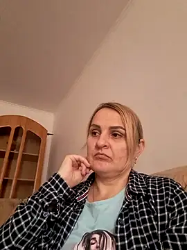 Malichkaanna30 online show from 02-13-25, 10:44