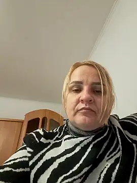 Malichkaanna30 online show from 03-13-25, 04:56