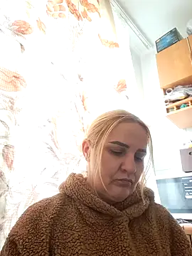 Malichkaanna30 online show from 10-26-25, 08:42