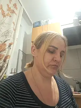 Malichkaanna30 online show from 11-26-25, 05:58