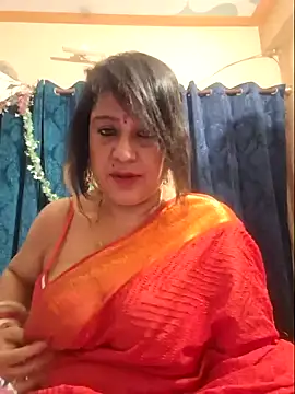 Snapshot of Hot_Queen77 chatting on 01-31-25, 08:12 Hot Queen77 online show from 01-31-25, 08:12