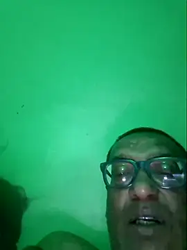 Snapshot of Hot_Queen77 chatting on 03-02-25, 01:16 Hot Queen77 online show from 03-02-25, 01:16