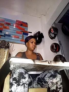 nahiarapalmer19 online show from 01-30-25, 02:27