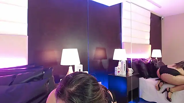 Snapshot of NaomyRivera chatting on 02-13-25, 09:17 NaomyRivera online show from 02-13-25, 09:17