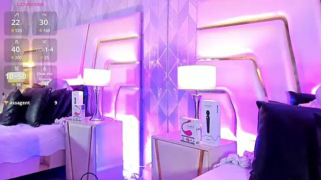 Snapshot of NaomyRivera chatting on 03-04-25, 06:39 NaomyRivera online show from 03-04-25, 06:39