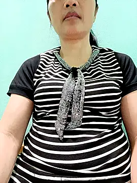 Snapshot of Lovepussyhair chatting on 03-01-26, 09:39 Lovepussyhair online show from 03-01-26, 09:39