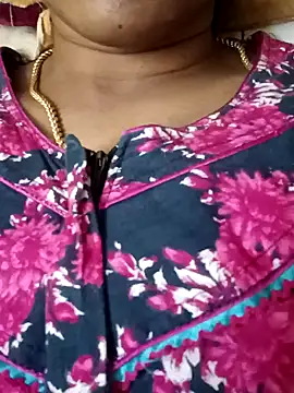 Snapshot of Ambika01 chatting on 12-08-24, 04:07 Ambika01 online show from 12-08-24, 04:07