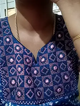 Snapshot of Ambika01 chatting on 01-10-25, 02:35 Ambika01 online show from 01-10-25, 02:35