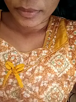 Snapshot of Ambika01 chatting on 03-08-25, 06:43 Ambika01 online show from 03-08-25, 06:43