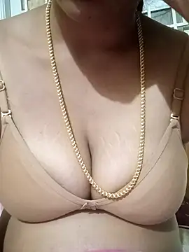 Snapshot of Ambika01 chatting on 03-12-25, 03:57 Ambika01 online show from 03-12-25, 03:57