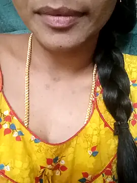 Snapshot of Ambika01 chatting on 09-28-25, 01:49 Ambika01 online show from 09-28-25, 01:49