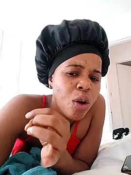 cattallinna98 online show from 09-10-25, 10:59