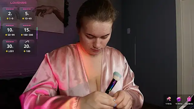 Ariell Margot  online show from 12-17-25, 02:12