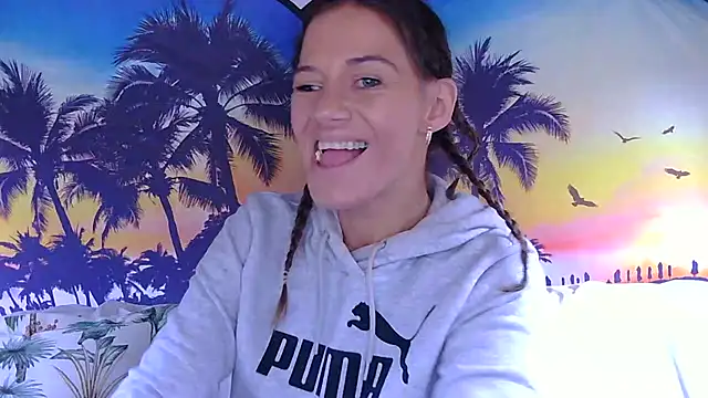 Sexyhottpunani online show from 10-28-25, 04:42