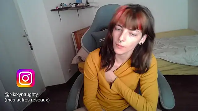 Snapshot of Nixxy_naughty chatting on 03-04-25, 06:07 Nixxy naughty online show from 03-04-25, 06:07