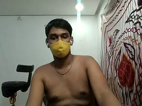 brownguy1234 online show from 12-05-24, 08:55