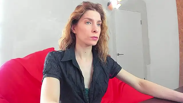 YourSuperModel online show from 02-12-25, 08:49