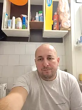 Snapshot of intx800 chatting on 01-28-25, 03:46 intx800 online show from 01-28-25, 03:46