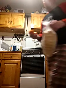 Snapshot of intx800 chatting on 02-12-25, 03:07 intx800 online show from 02-12-25, 03:07