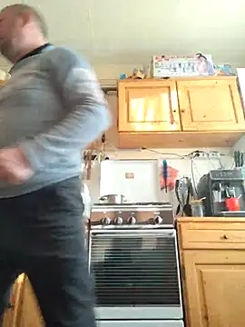 Snapshot of intx800 chatting on 02-24-25, 02:48 intx800 online show from 02-24-25, 02:48