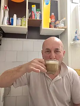 Snapshot of intx800 chatting on 03-11-25, 03:16 intx800 online show from 03-11-25, 03:16