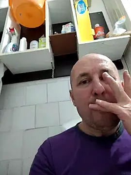 Snapshot of intx800 chatting on 03-13-25, 04:34 intx800 online show from 03-13-25, 04:34