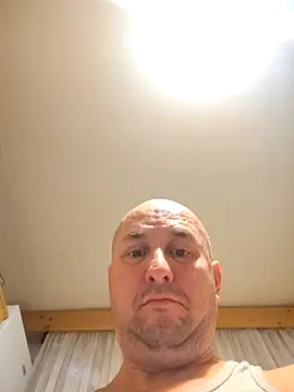 Snapshot of intx800 chatting on 10-04-25, 03:37 intx800 online show from 10-04-25, 03:37