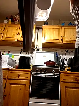 Snapshot of intx800 chatting on 10-06-25, 02:09 intx800 online show from 10-06-25, 02:09