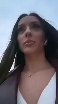 tina akira online show from 11-04-25, 03:22