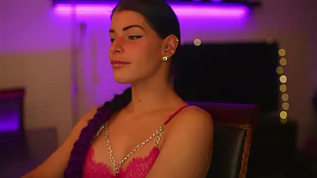 Snapshot of Bellis_Perenis chatting on 12-08-24, 05:07 Bellis Perenis online show from 12-08-24, 05:07