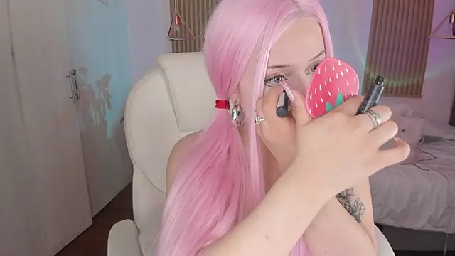 Kendall Bunnyy online show from 09-13-25, 09:14