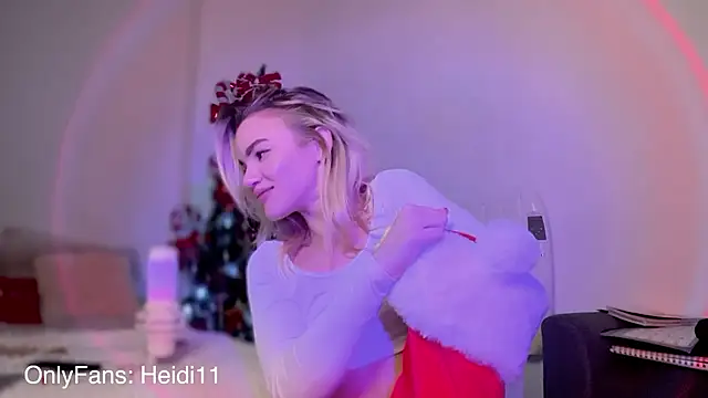 Heidi11 online show from 12-17-24, 08:10