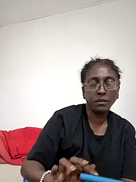 mamakarma1403 online show from 02-21-26, 12:00