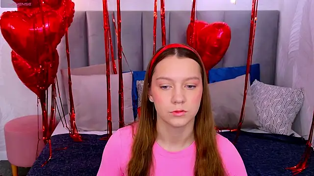 Snapshot of AliceBrayan chatting on 02-13-25, 06:09 AliceBrayan online show from 02-13-25, 06:09