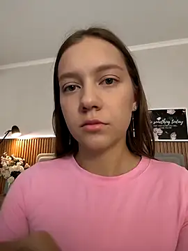 Snapshot of AliceBrayan chatting on 09-12-25, 05:07 AliceBrayan online show from 09-12-25, 05:07