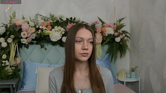 AliceBrayan online show from 03-06-26, 05:09