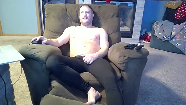 Bretto18 online show from 12-27-24, 02:12