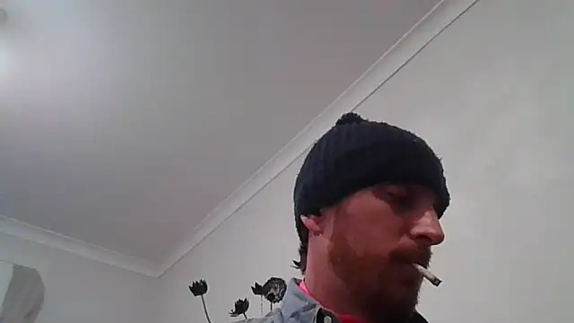 Snapshot of PocoLoco420 chatting on 02-04-25, 10:45 PocoLoco420 online show from 02-04-25, 10:45