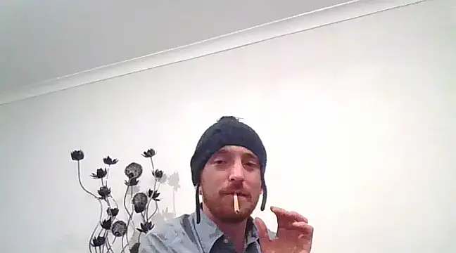 Snapshot of PocoLoco420 chatting on 02-05-25, 01:47 PocoLoco420 online show from 02-05-25, 01:47