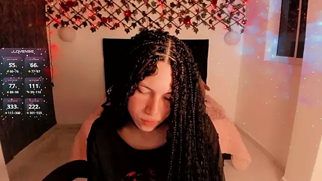 Lilith Miller21 online show from 10-12-25, 07:24