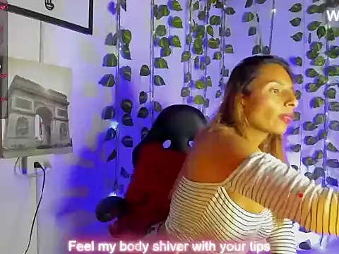 Snapshot of mykaelahoney chatting on 09-10-25, 05:07 mykaelahoney online show from 09-10-25, 05:07