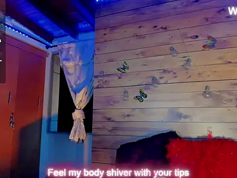 Snapshot of mykaelahoney chatting on 10-10-25, 04:55 mykaelahoney online show from 10-10-25, 04:55