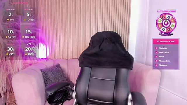 Snapshot of sophie_ws chatting on 12-28-24, 09:08 sophie ws online show from 12-28-24, 09:08