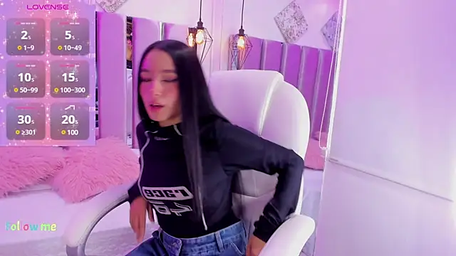 Snapshot of sophie_ws chatting on 01-06-25, 09:22 sophie ws online show from 01-06-25, 09:22