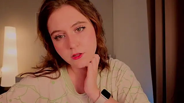 Diana Flower online show from 11-30-25, 04:38