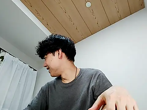 Snapshot of whitebriefboy chatting on 03-05-25, 06:45 whitebriefboy online show from 03-05-25, 06:45