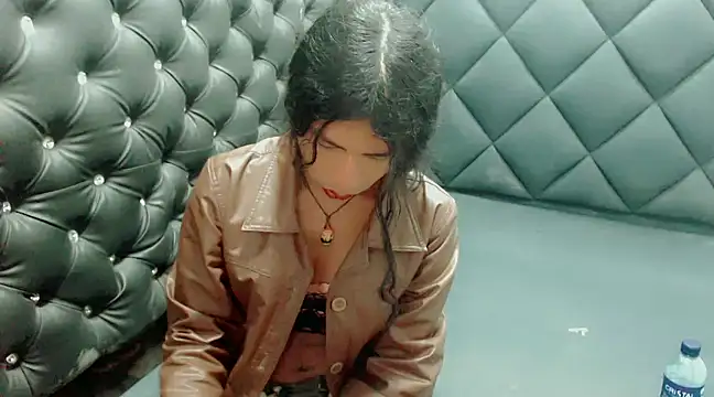 Snapshot of danna_veryhot_ chatting on 02-21-25, 04:37 danna veryhot online show from 02-21-25, 04:37