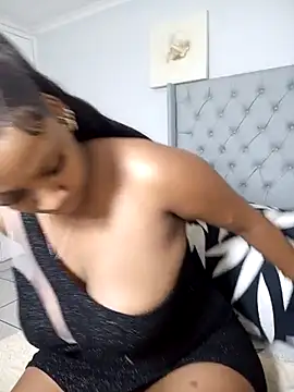 Candy Love 18 online show from 12-22-24, 05:53